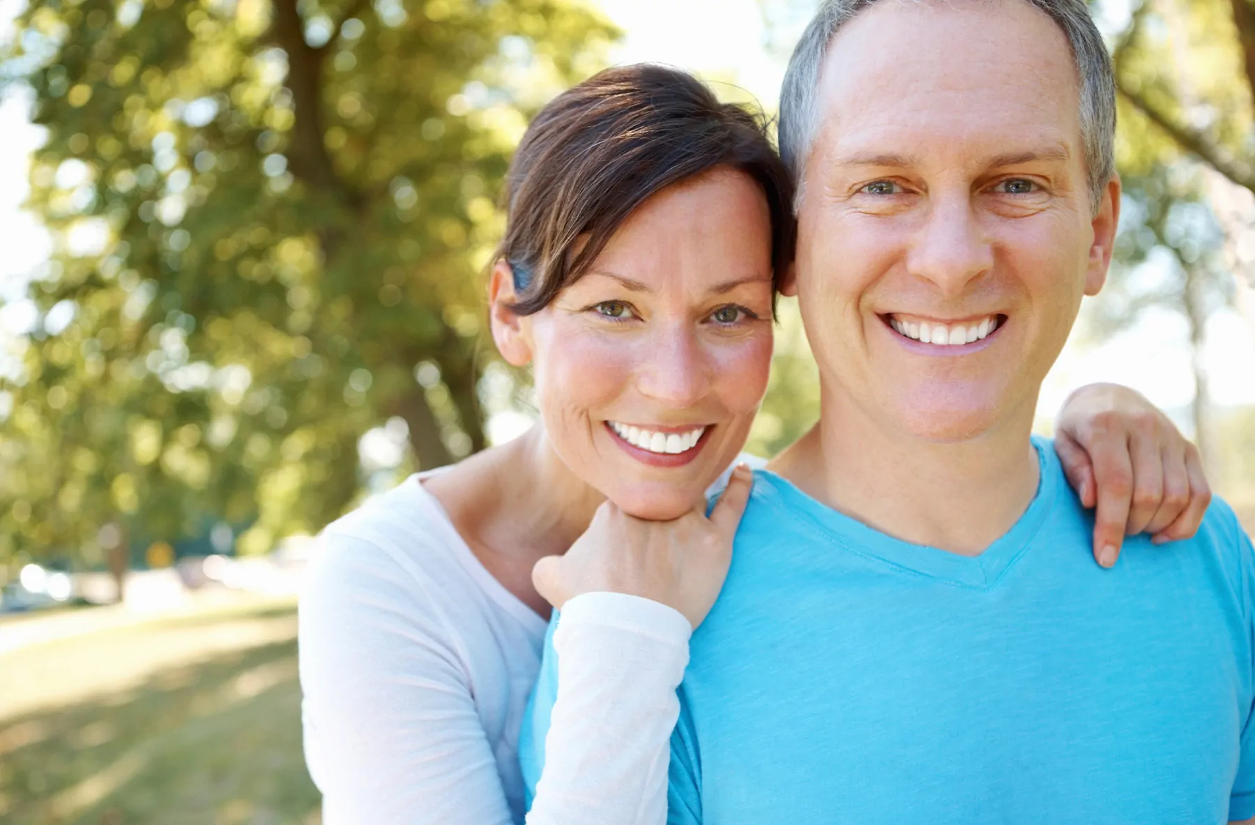 Get A New Smile With Porcelain Veneers
